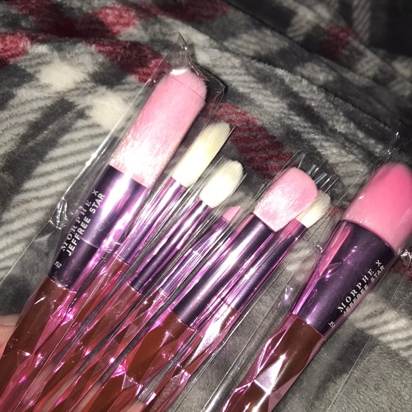 JEFFREE STAR x MORPHE BRUSHES - Picture 4 of 4